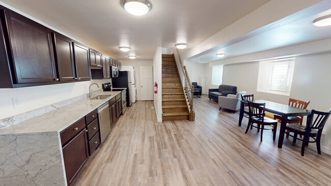 property at 1104 S Forest Ave