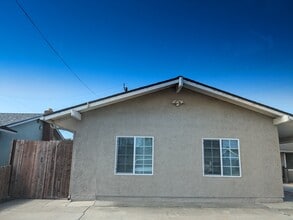 2020 Tanglewood Dr, Unit 2020 tanglewood unit b in Santa Maria, CA - Foto de edificio - Building Photo