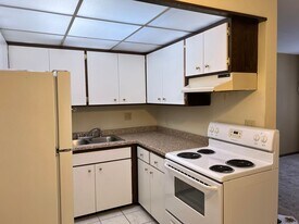 616 10th Ave N in St. Cloud, MN - Building Photo