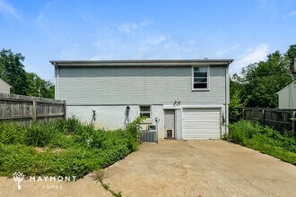 158 Timberlake Dr in Hendersonville, TN - Foto de edificio - Building Photo