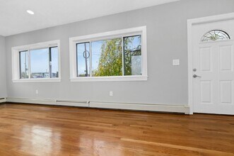 129 Lynnway in Revere, MA - Building Photo - Building Photo