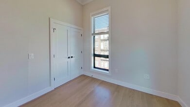 16 Highgate St, Unit #303 in Boston, MA - Foto de edificio - Building Photo