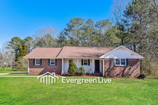 property at 195 Southmoor Cir