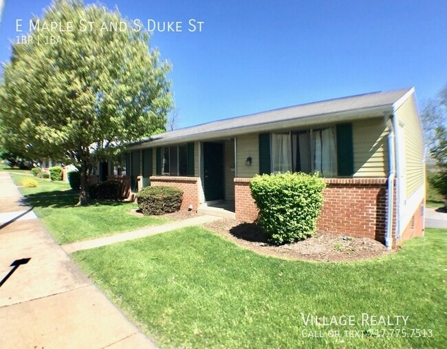 461 E Maple St in Dallastown, PA - Building Photo - Building Photo