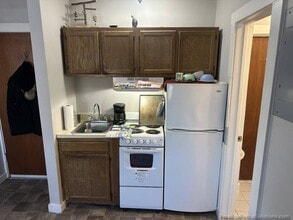 582 Cambridge St, Unit 3 in Boston, MA - Building Photo - Building Photo