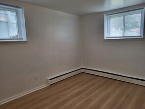 209 NJ-168, Unit 1 in Haddon Heights, NJ - Foto de edificio - Building Photo
