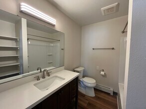 516 E 10th Ave in Anchorage, AK - Building Photo - Building Photo