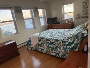 54 Lennox Rd in Nahant, MA - Building Photo - Building Photo