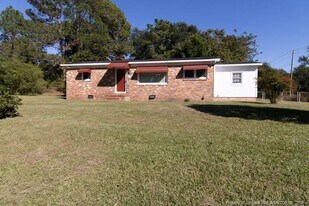 2229 Kimberly Dr in Fayetteville, NC - Building Photo