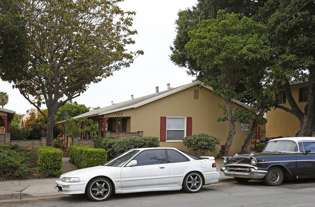 1080-1088 Eugene Ave in San Jose, CA - Foto de edificio - Building Photo