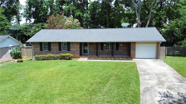 property at 3495 Creatwood Trail SE