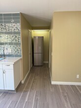 1977 Erbes Rd in Thousand Oaks, CA - Building Photo - Building Photo