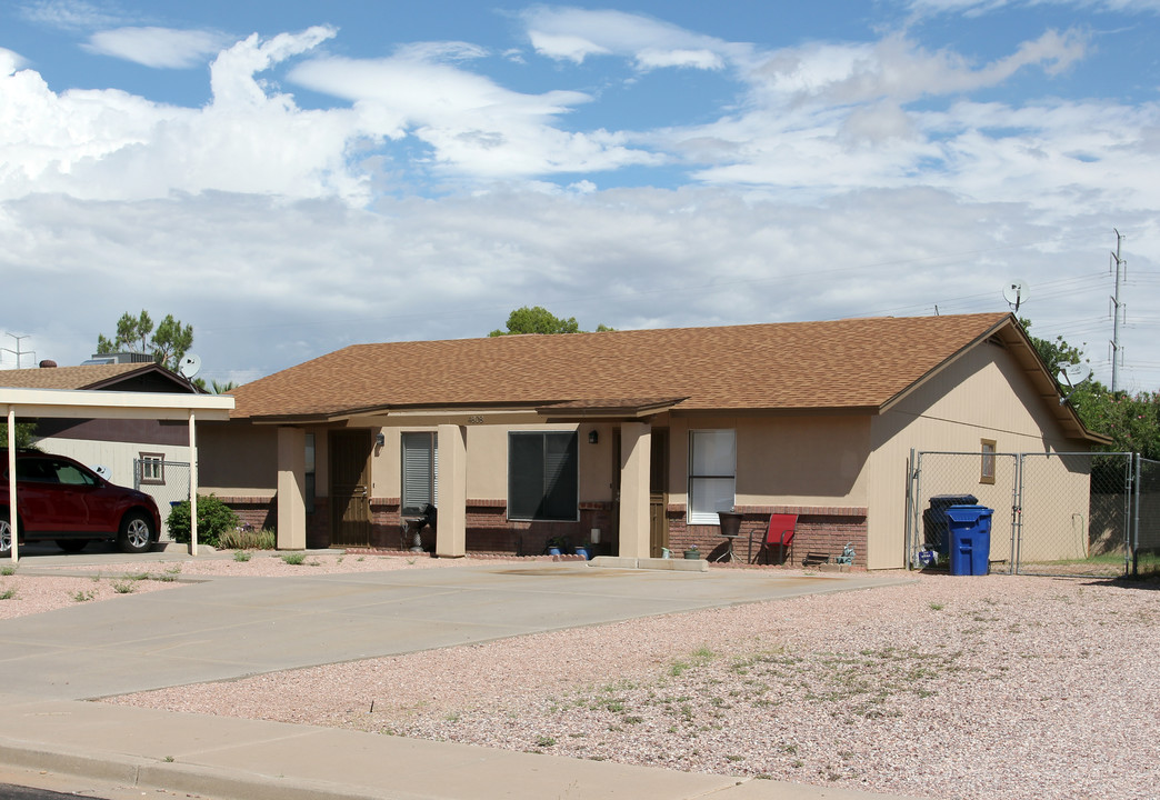 4808 E Camino St in Mesa, AZ - Foto de edificio