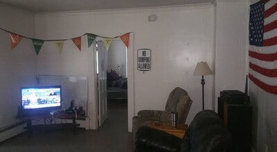 199 Veazie St, Unit 2 in Old Town, ME - Building Photo - Building Photo