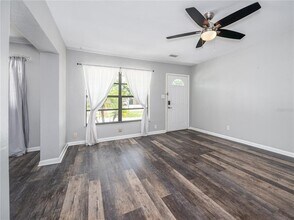 4721 W Iowa Ave in Tampa, FL - Building Photo - Building Photo