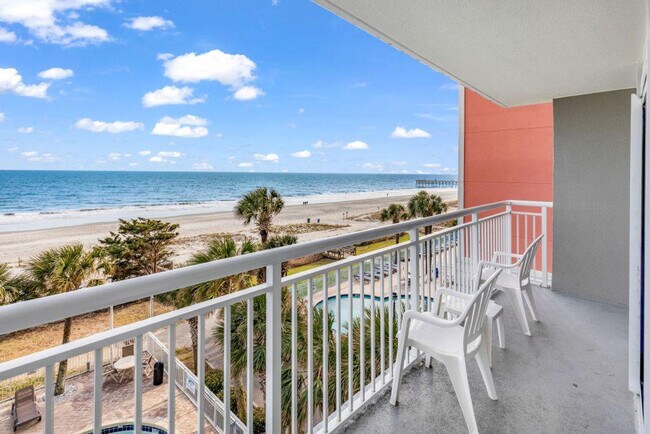 1700 N Ocean Blvd in Myrtle Beach, SC - Building Photo - Building Photo