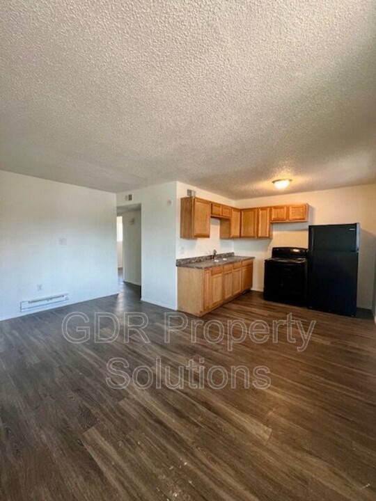 415 Grove St SE-Unit -Unit 2 in Albuquerque, NM - Building Photo