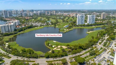 20505 E Country Club Dr, Unit waterview in Aventura, FL - Building Photo - Building Photo