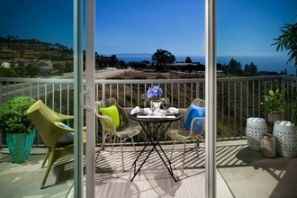 Vista Catalina at Rancho Palos Verdes in Rancho Palos Verdes, CA - Building Photo - Building Photo