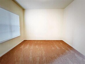 954 Spanish Moss Tr in Loganville, GA - Building Photo - Building Photo