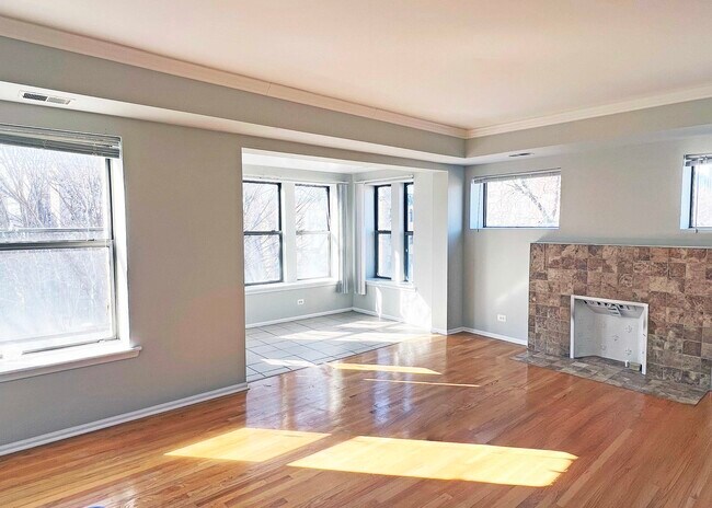 6143 S Woodlawn Ave in Chicago, IL - Building Photo - Building Photo