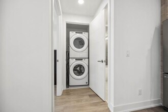 200 Redpath Ave, Unit SI ID1357459P in Toronto, ON - Building Photo - Building Photo