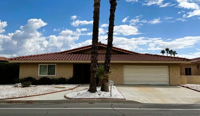 9350 Clubhouse Blvd in Desert Hot Springs, CA - Building Photo - Building Photo