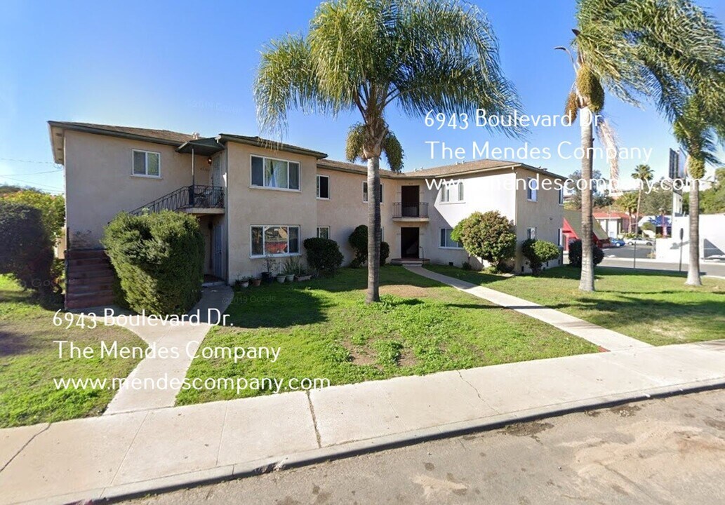 6943 Boulevard Dr in La Mesa, CA - Building Photo