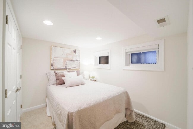 2615 Sherman Ave NW in Washington, DC - Building Photo - Building Photo