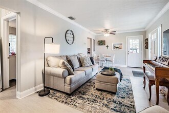 6985 Merrick Ln in Spring Hill, FL - Building Photo - Building Photo