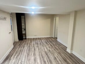 27 Masi Crt in Vaughan, ON - Building Photo - Building Photo