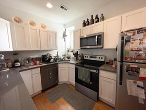 1328 N 6th St in Philadelphia, PA - Building Photo - Building Photo