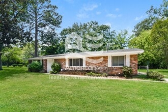 1884 Hill Hedge Dr in Montgomery, AL - Building Photo - Building Photo