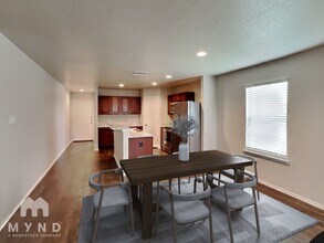7532 Rose Robin Run Ct in Converse, TX - Building Photo - Building Photo