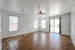 4635 W Burgess Ln in Phoenix, AZ - Building Photo