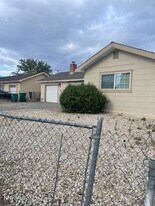 914 Melrose Dr in Reno, NV - Building Photo