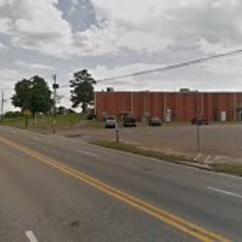 1880 S Union Ave in Ozark, AL - Building Photo
