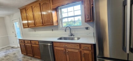 2308 Forrest Fields Dr in Chapel Hill, TN - Building Photo - Building Photo