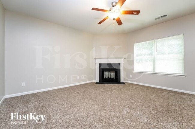 496 Grenier Terrace NE in Lawrenceville, GA - Building Photo - Building Photo