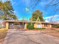 1517 Ann Arbor Dr photo'