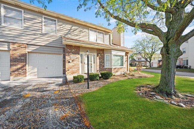 property at 9252 Cliffside Ln