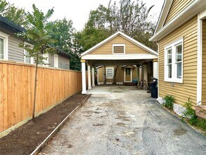 209 Walton St in Houston, TX - Building Photo - Building Photo