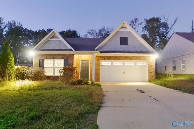 10685 Bent Brook Dr in Vance, AL - Building Photo - Building Photo