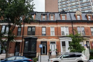 1849 N Lincoln Ave, Unit 3 in Chicago, IL - Building Photo