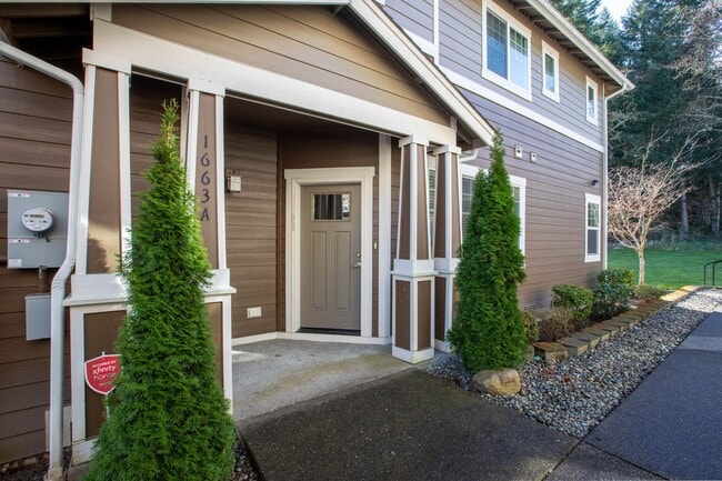 property at 1663 Burnside Pl