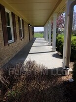 15047 Porter Rd in Verona, KY - Building Photo
