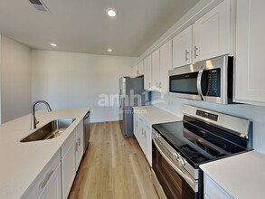 26184 E Calhoun Pl in Aurora, CO - Building Photo - Building Photo
