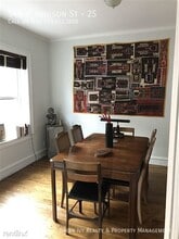 549 W Addison St in Chicago, IL - Building Photo - Building Photo
