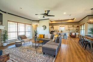 6013 Stratford Ave in San Angelo, TX - Building Photo