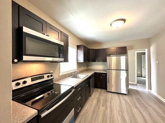 721 N 7th Ave E in Duluth, MN - Building Photo - Building Photo